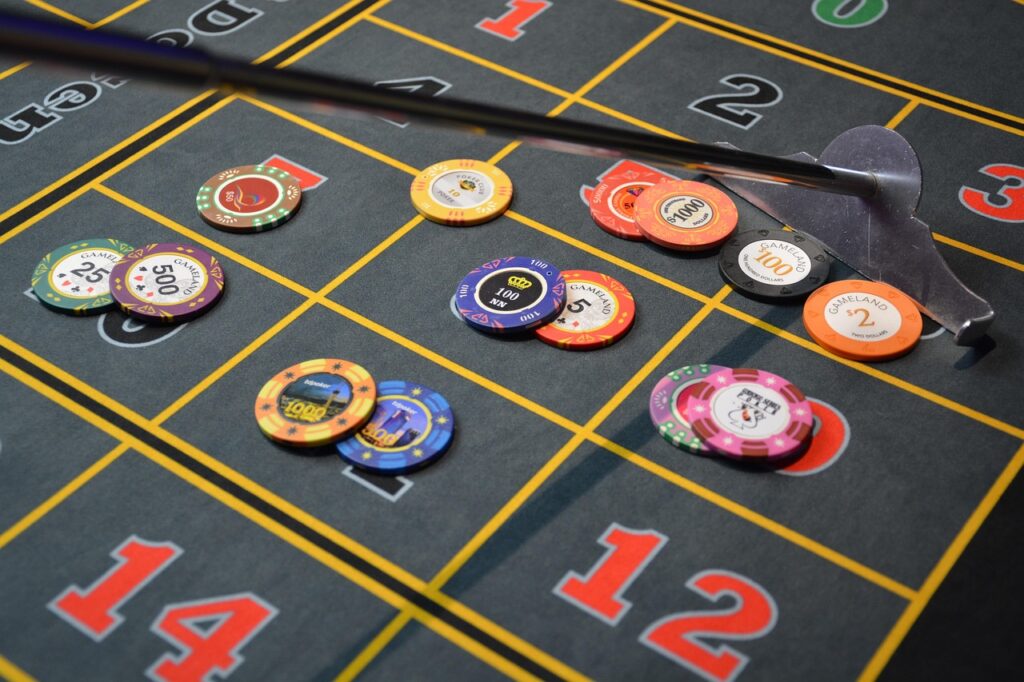 Raves, Risks, and Digital Rewards: Inside the Culture of Online Party Play